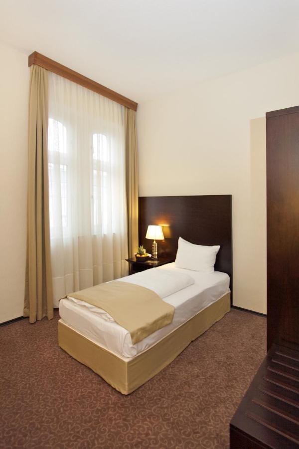 Grand Palace Hotel Ганновер Екстер'єр фото