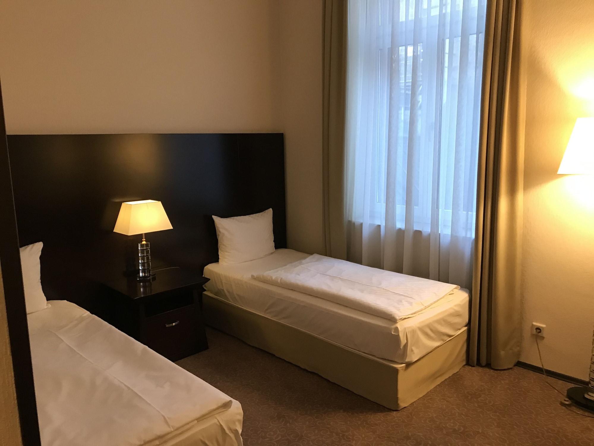 Grand Palace Hotel Ганновер Екстер'єр фото