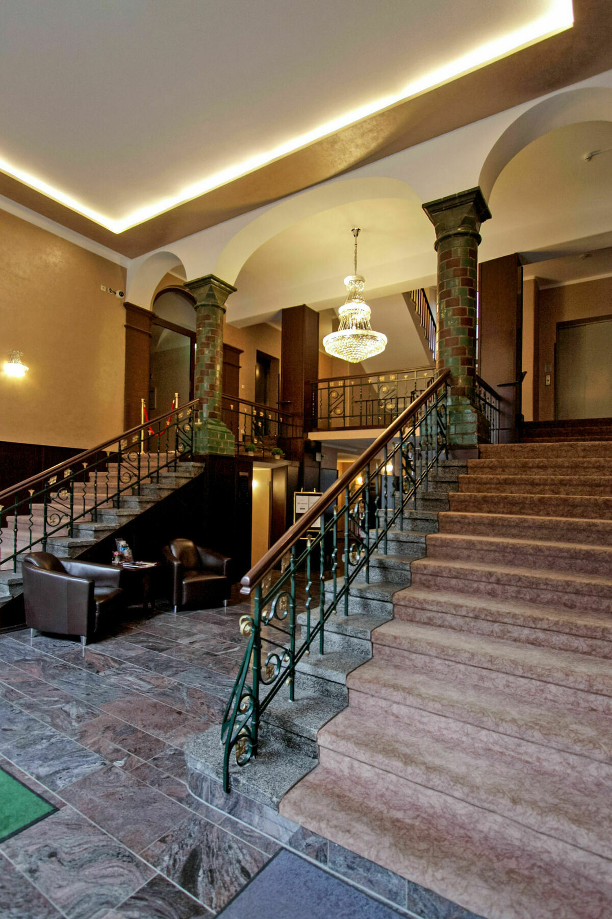 Grand Palace Hotel Ганновер Екстер'єр фото